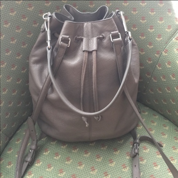 Elizabeth and James Connie Sling Bag - Picture 3 of 4